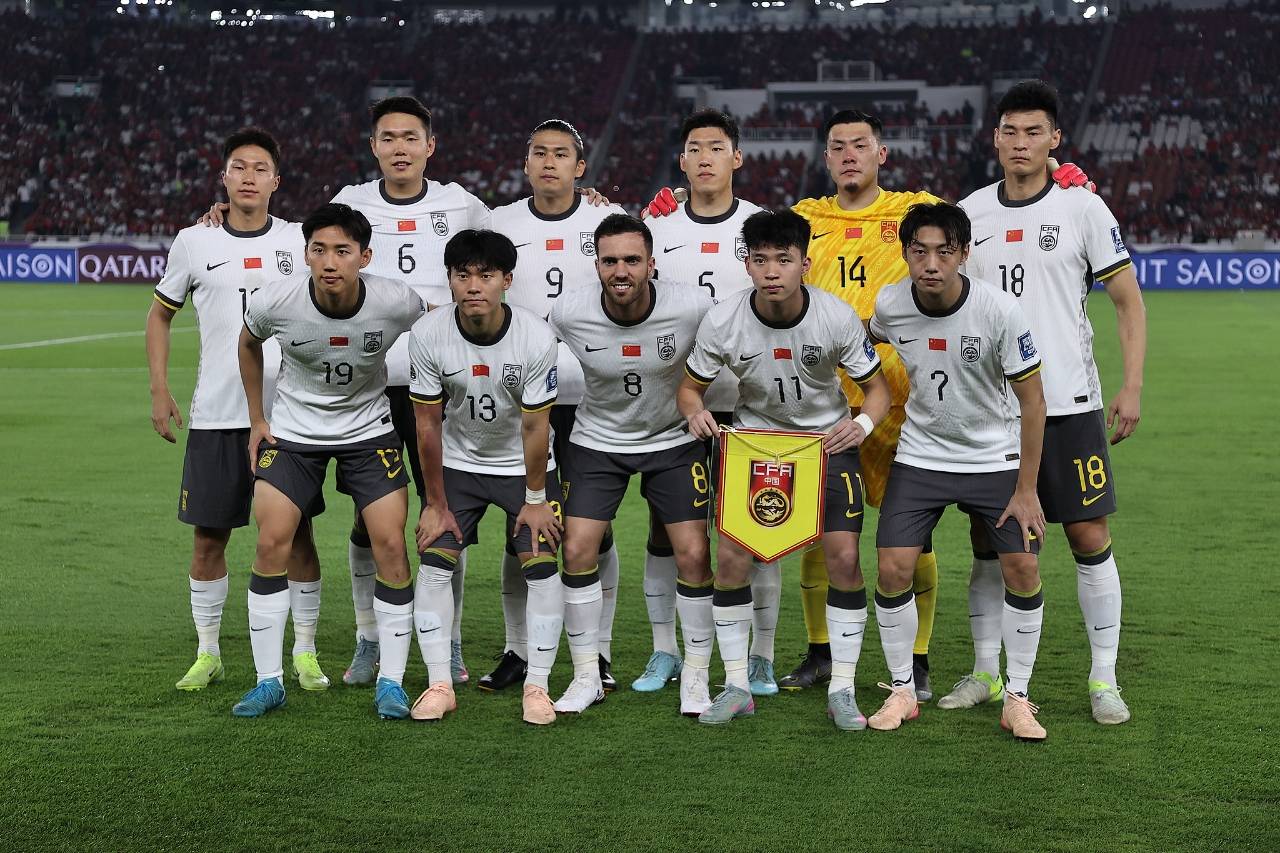 高洪波正式接手国足！将率队出征东亚杯(高洪波执教国足成绩)