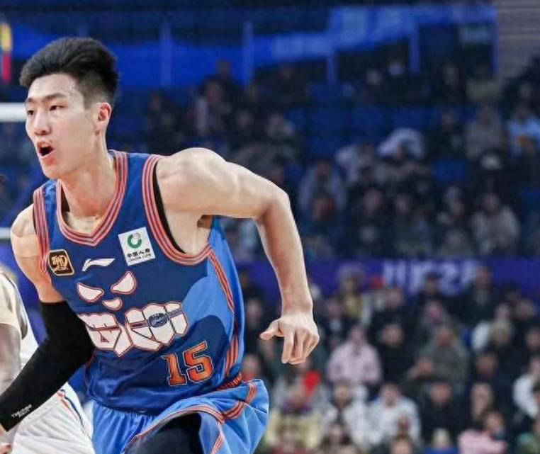 杨瀚森22+11青岛胜辽宁王哲林13分上海胜江苏